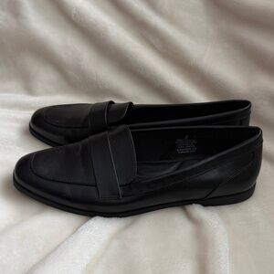 Old Navy Women's Black Loafers